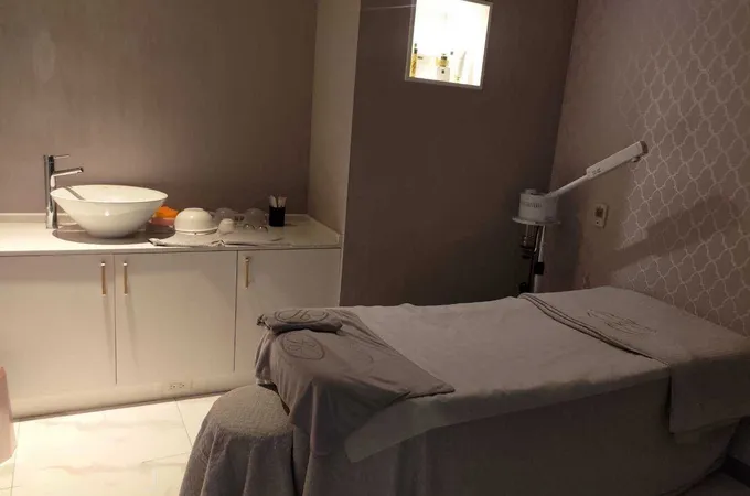 玖玖零醫美診所