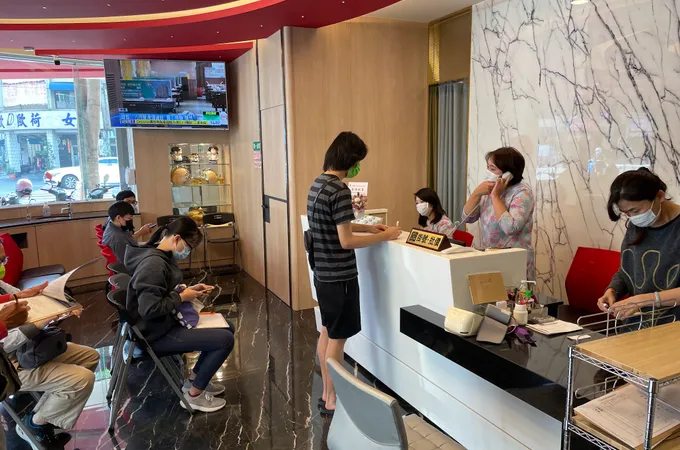 僾彼高榮育仁診所 照片