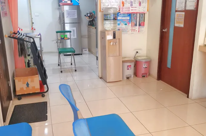 育創診所 照片