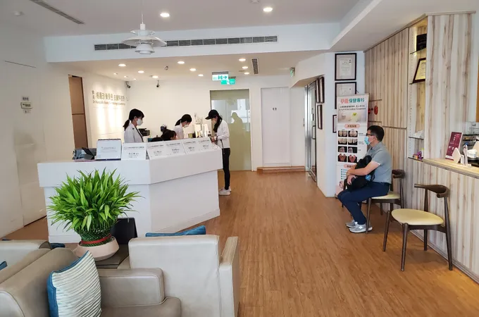 群英楊麗珍黃景昱皮膚科診所 照片 7