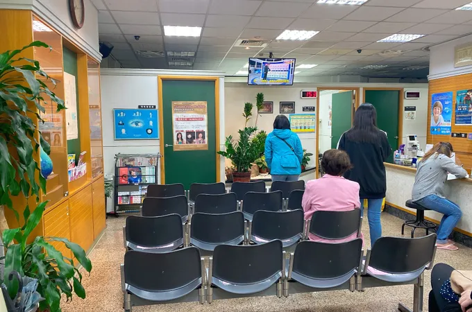 長春眼科聯合診所 照片