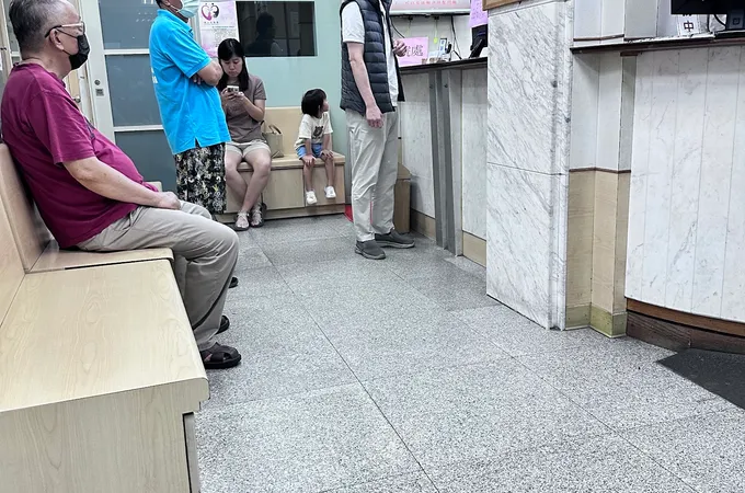 廖年昌皮膚科診所 照片 3