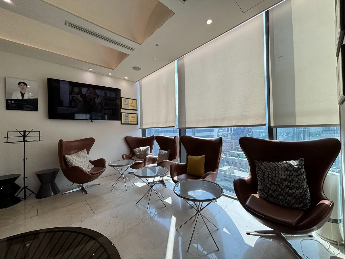 Only Eye Plastic Surgery Clinic 照片 2