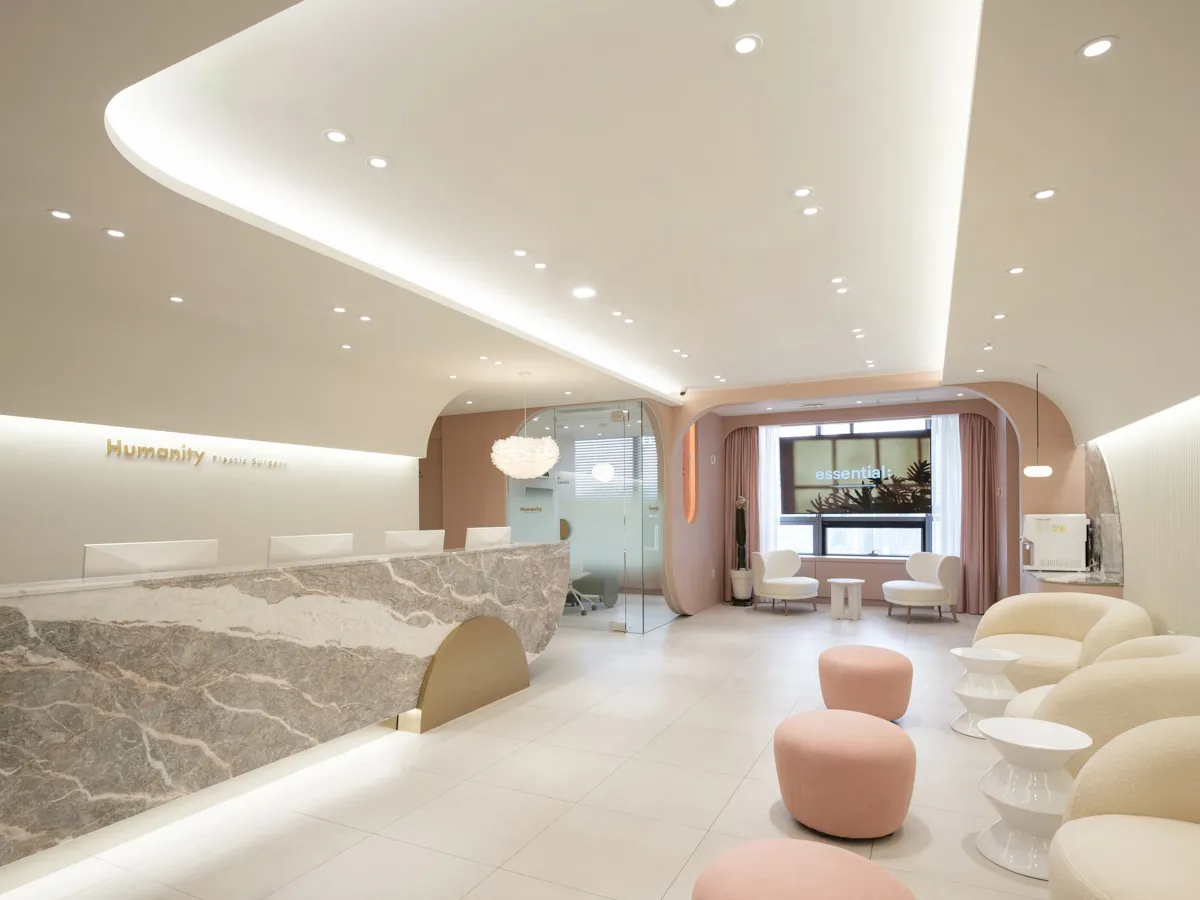 Humanity 整形外科 照片 1