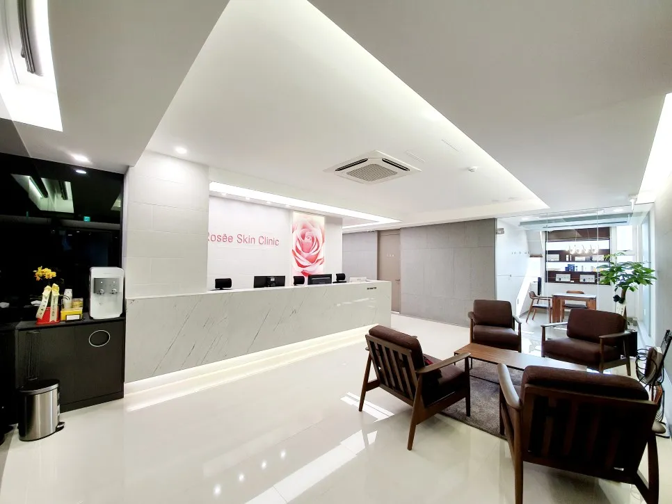 Rose 皮膚科-中央店 照片 1