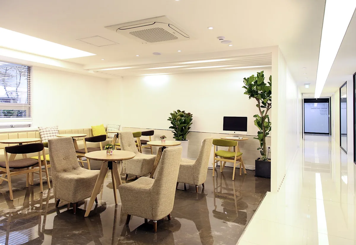 Diva Plastic Surgery & Aesthetic Clinic 照片 2