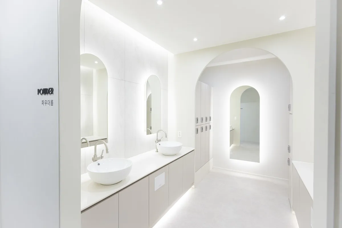 BANOBAGI Plastic Surgery Clinic - Changwon Branch 照片 3
