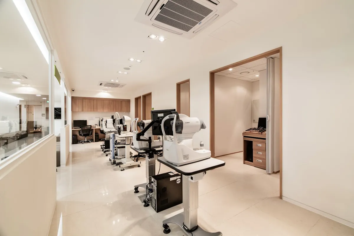 JCBIT SOMANG Eye Clinic 照片 1