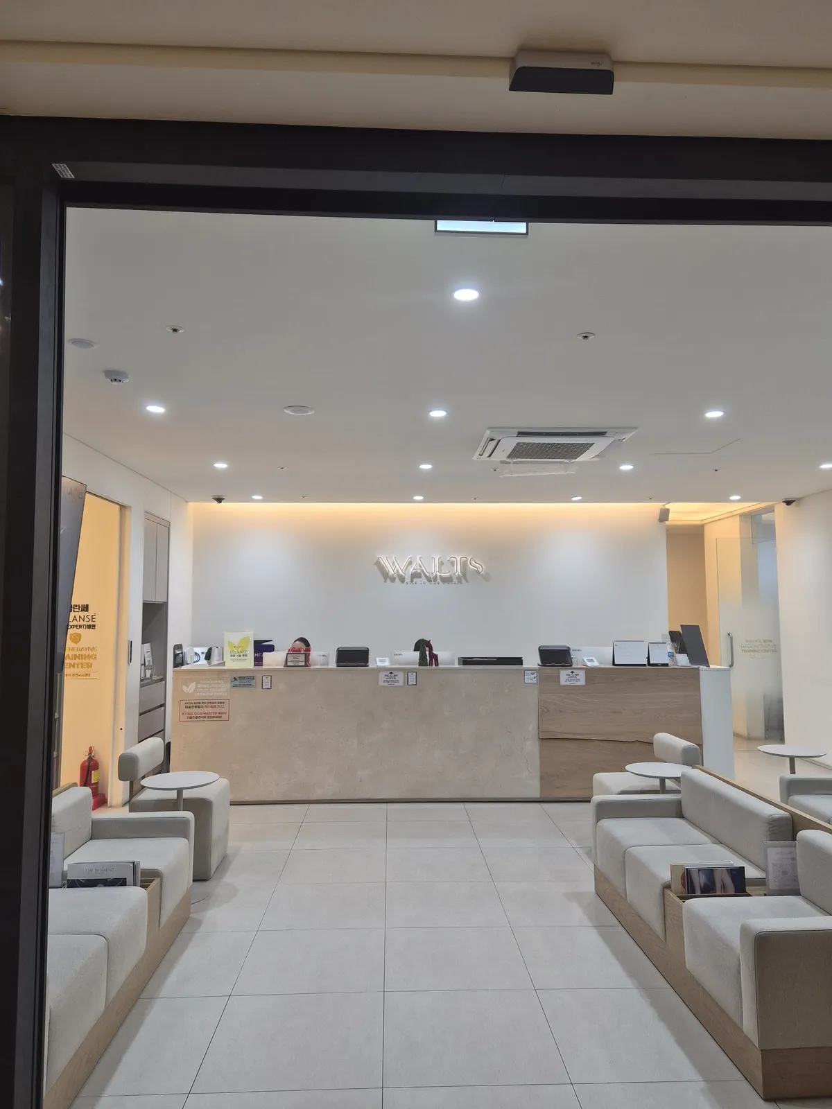 The Walts Dermatology & Plastic Surgery Clinic 照片 4