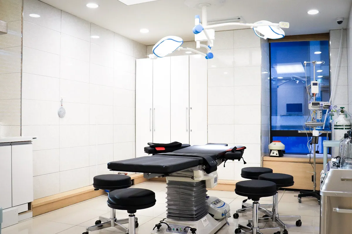 Aura Plastic Surgery 照片 2