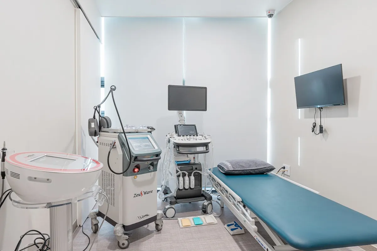 Yusom Pain Clinic 照片 1