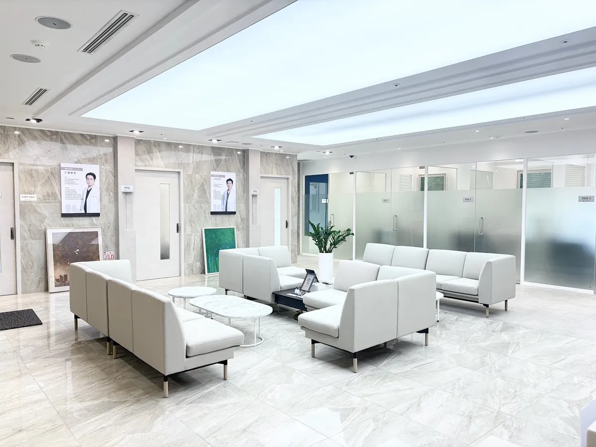 HIGALLERY Plastic Surgery 照片 2