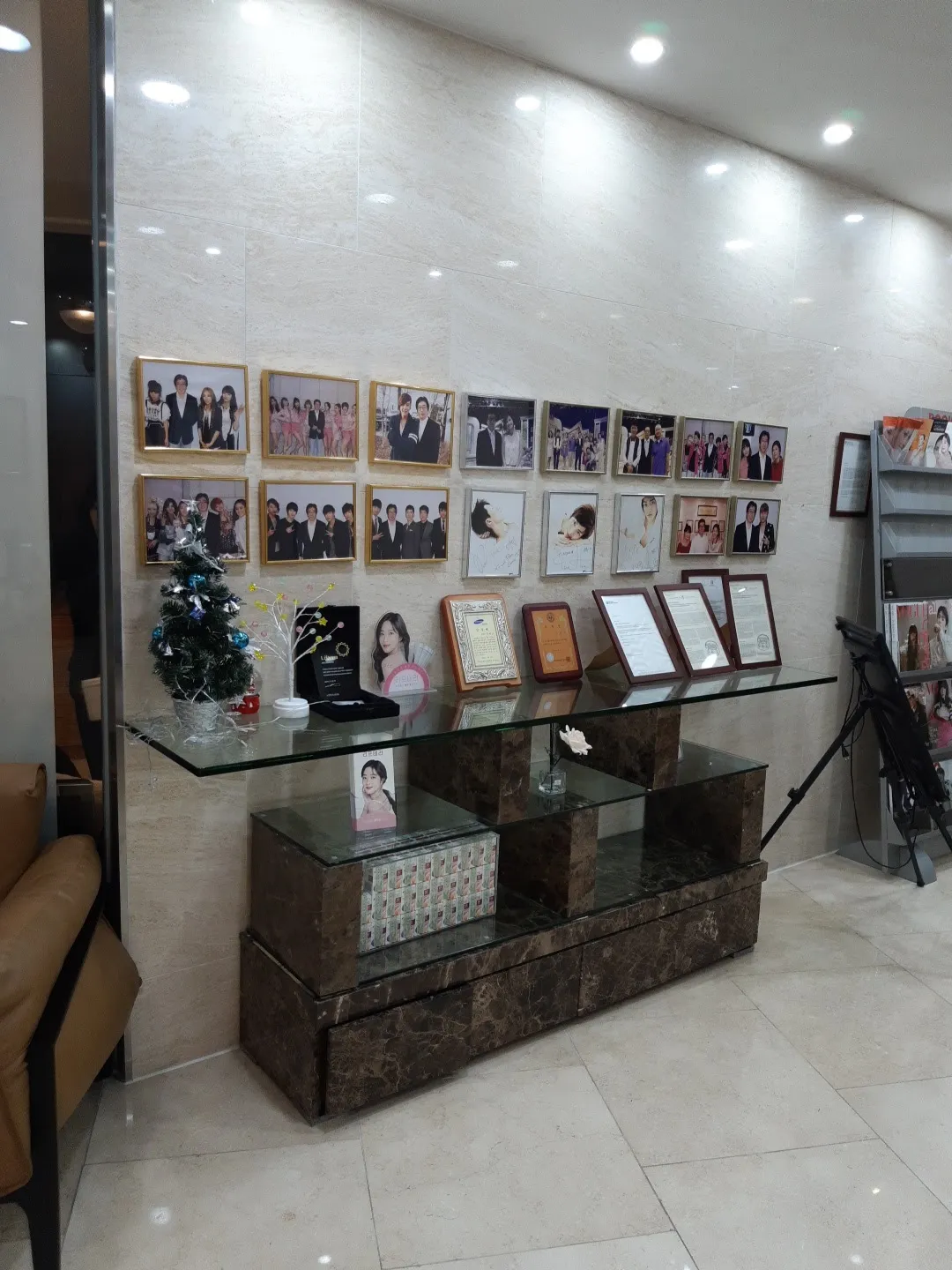 Kim Hungon Plastic Surgery Clinic 照片 2