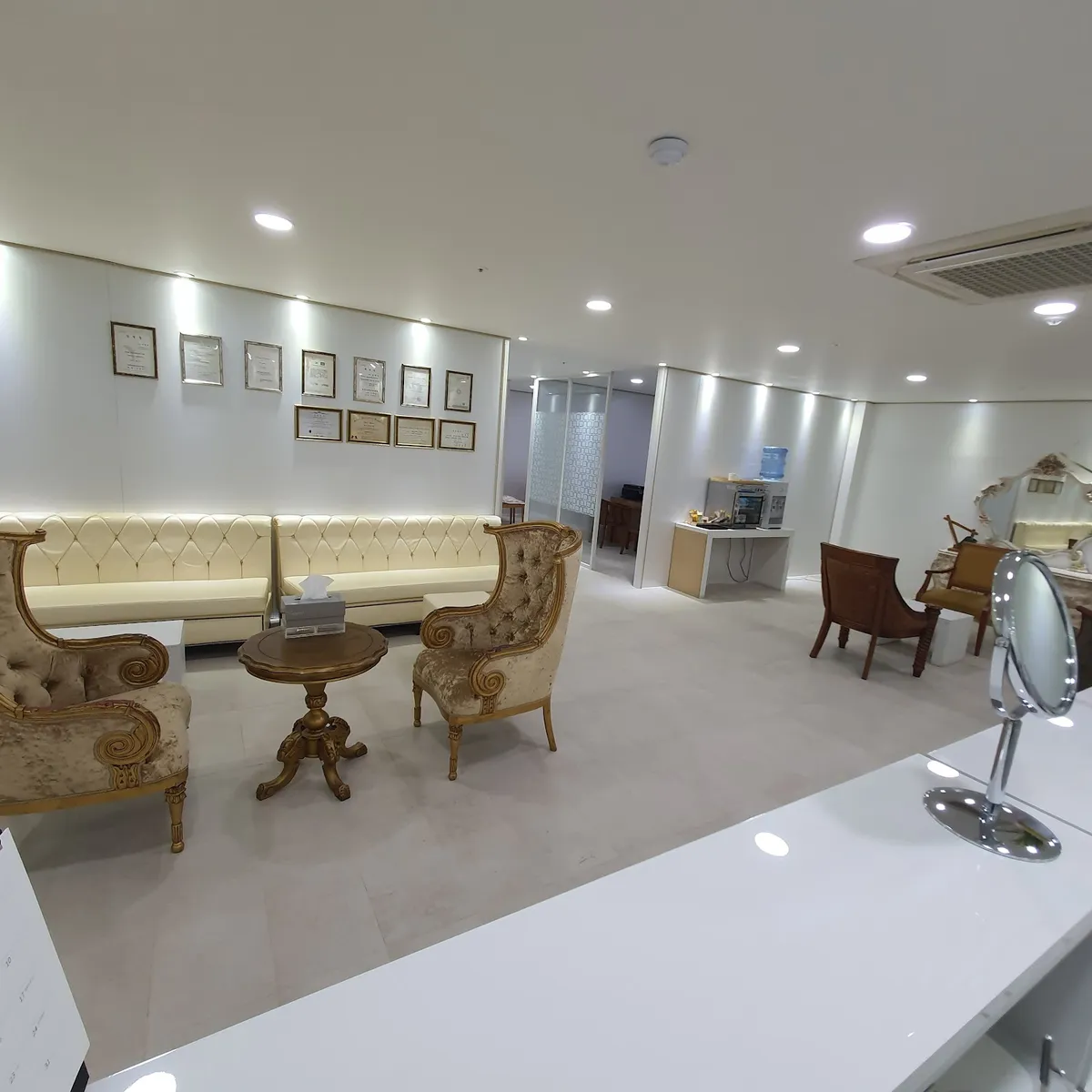 Beauty Maker Plastic Surgery Clinic 照片 1
