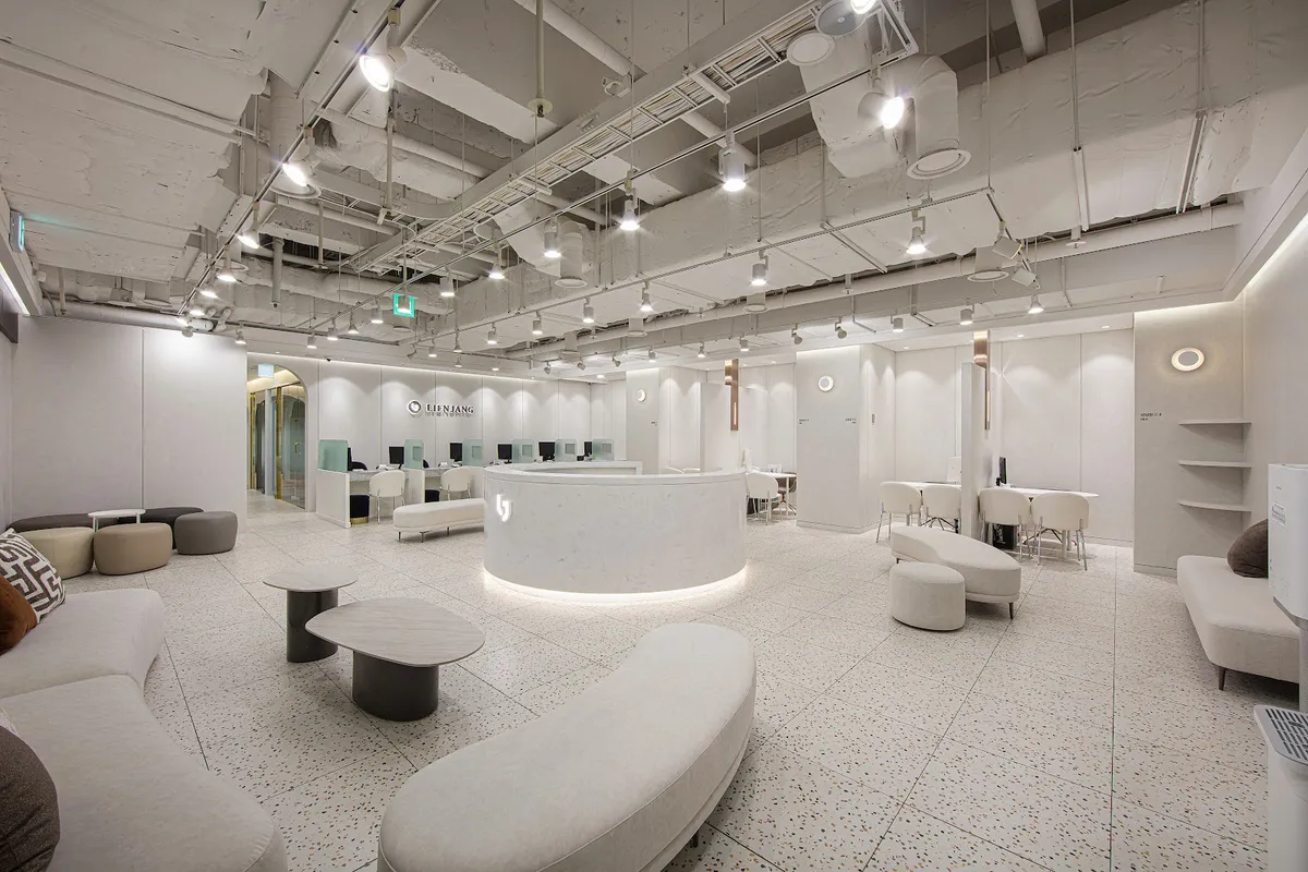 Lienjang Plastic Surgery - Myeongdong Branch 照片 3