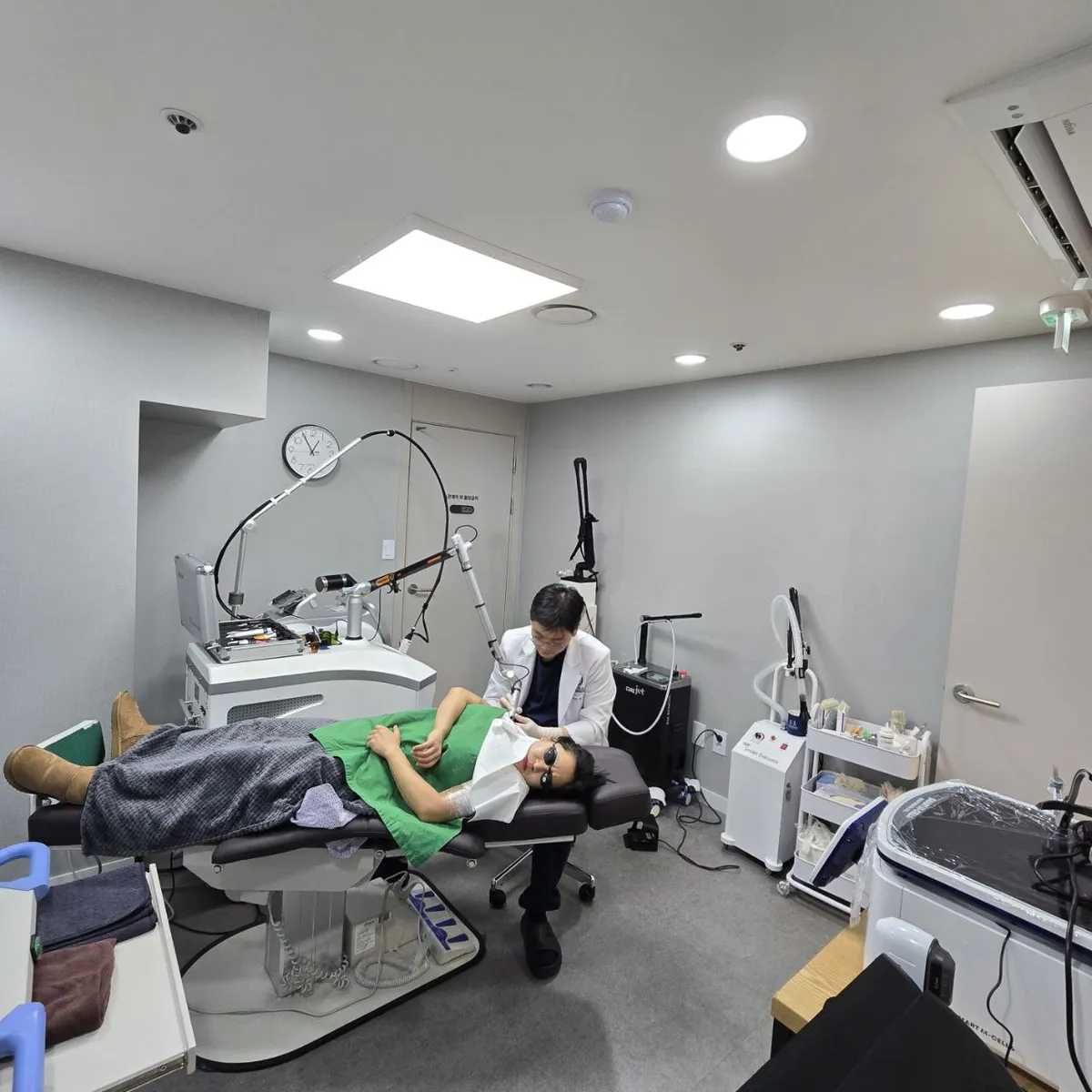 JOA Plastic Surgery 照片 5