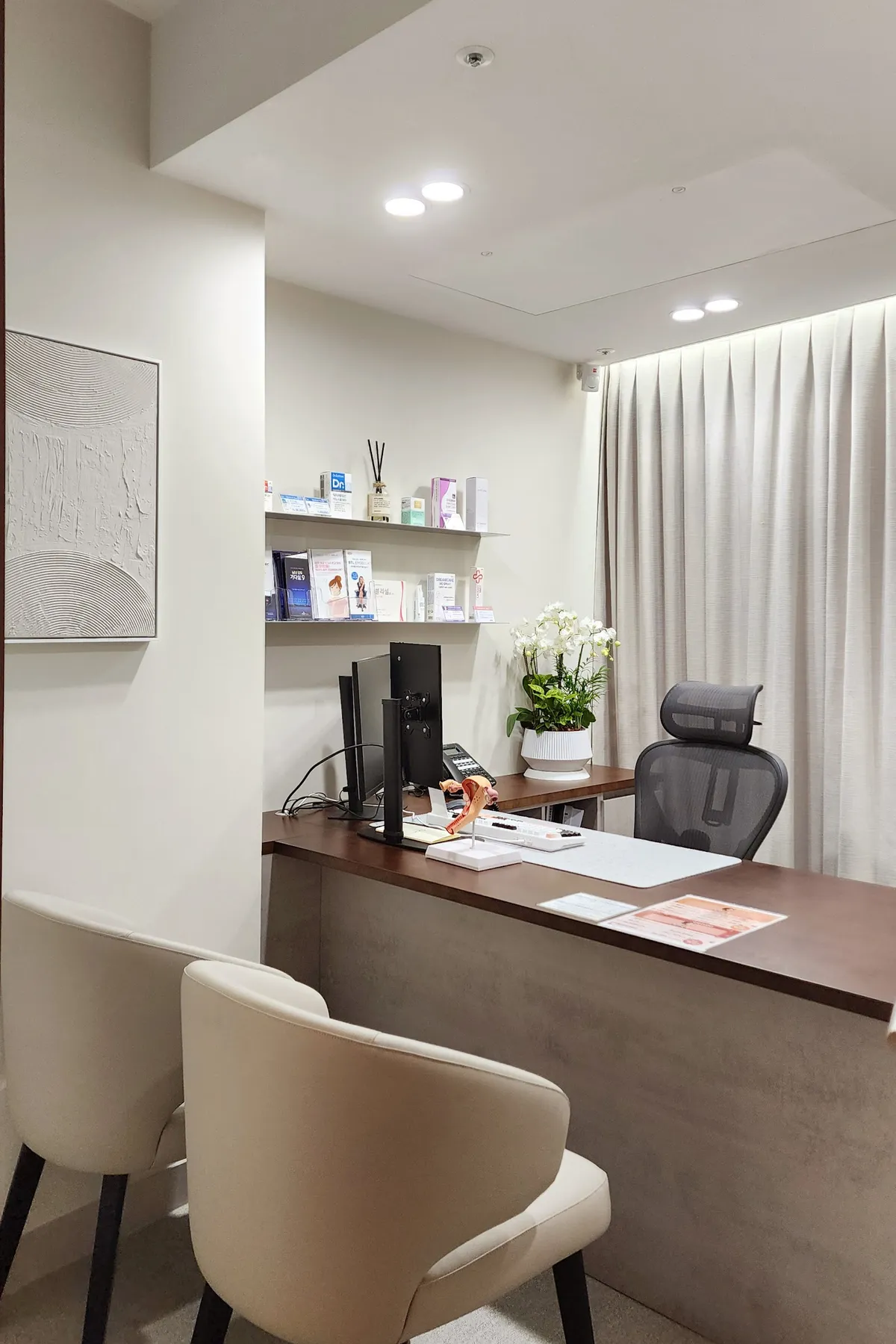 Apple OBGYN Clinic - Cheonho Branch 照片 5