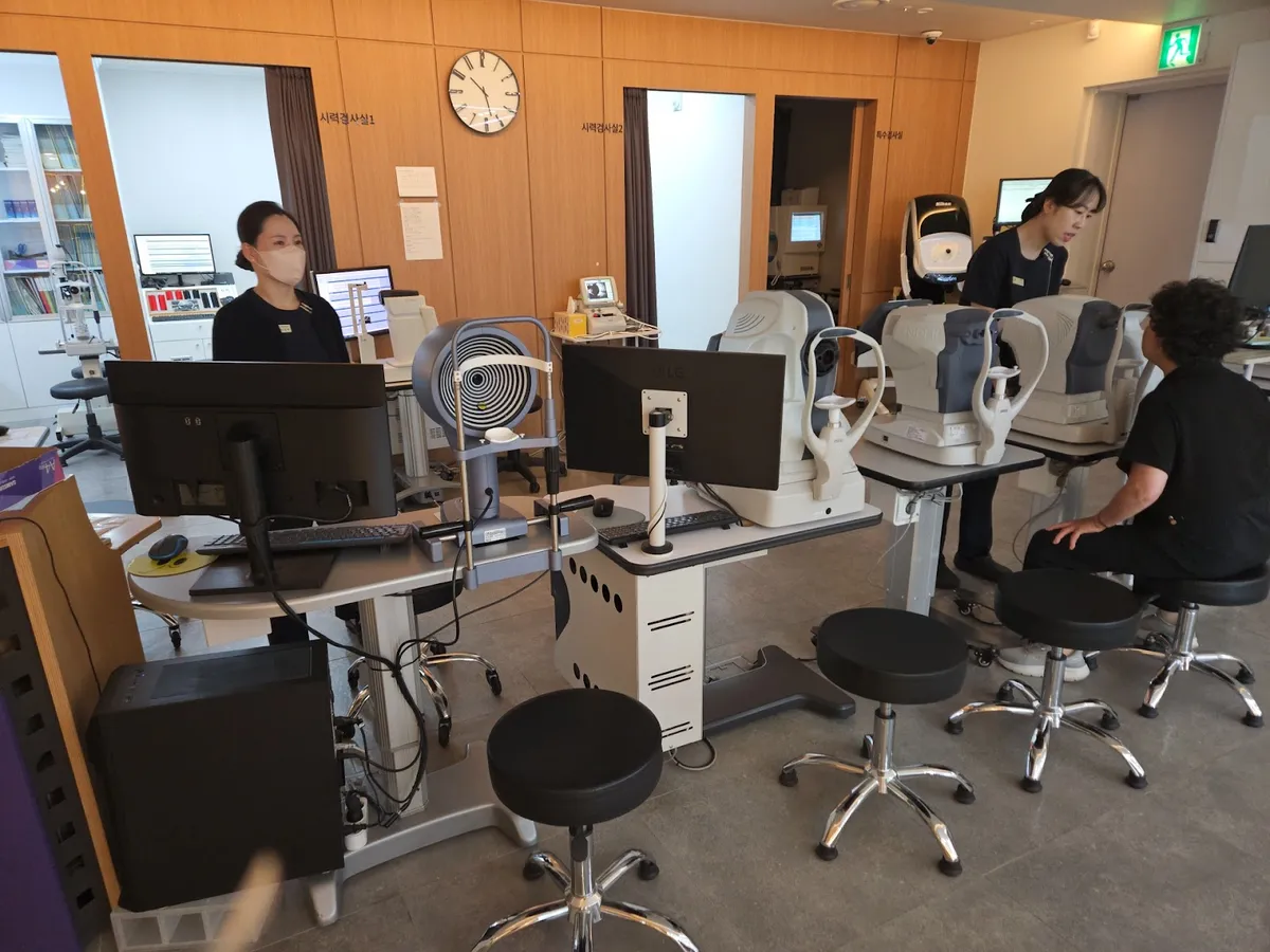 Good Person Eye Clinic 照片 4