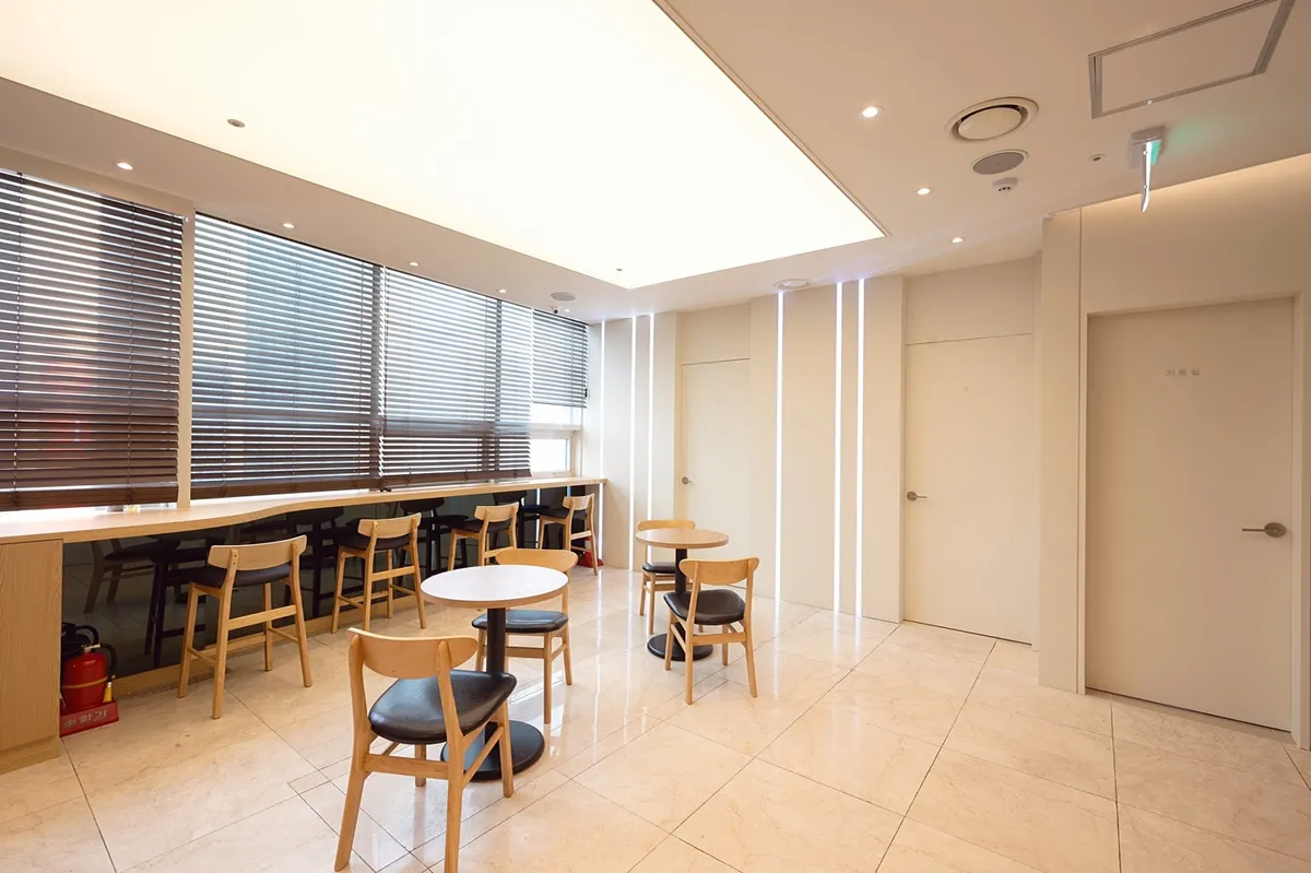 Fact Plastic Surgery Clinic 照片 4