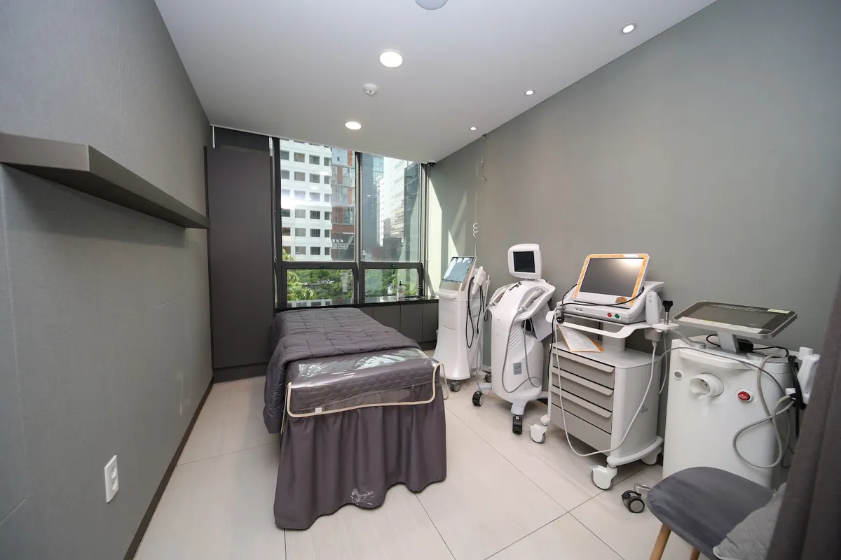 VS Line Clinic - Gangnam Branch 照片 5