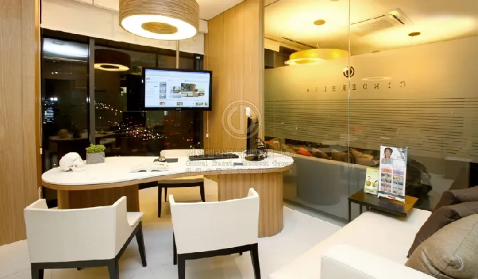 Cinderella Plastic Surgery Clinic - Sinsa Branch 照片 2