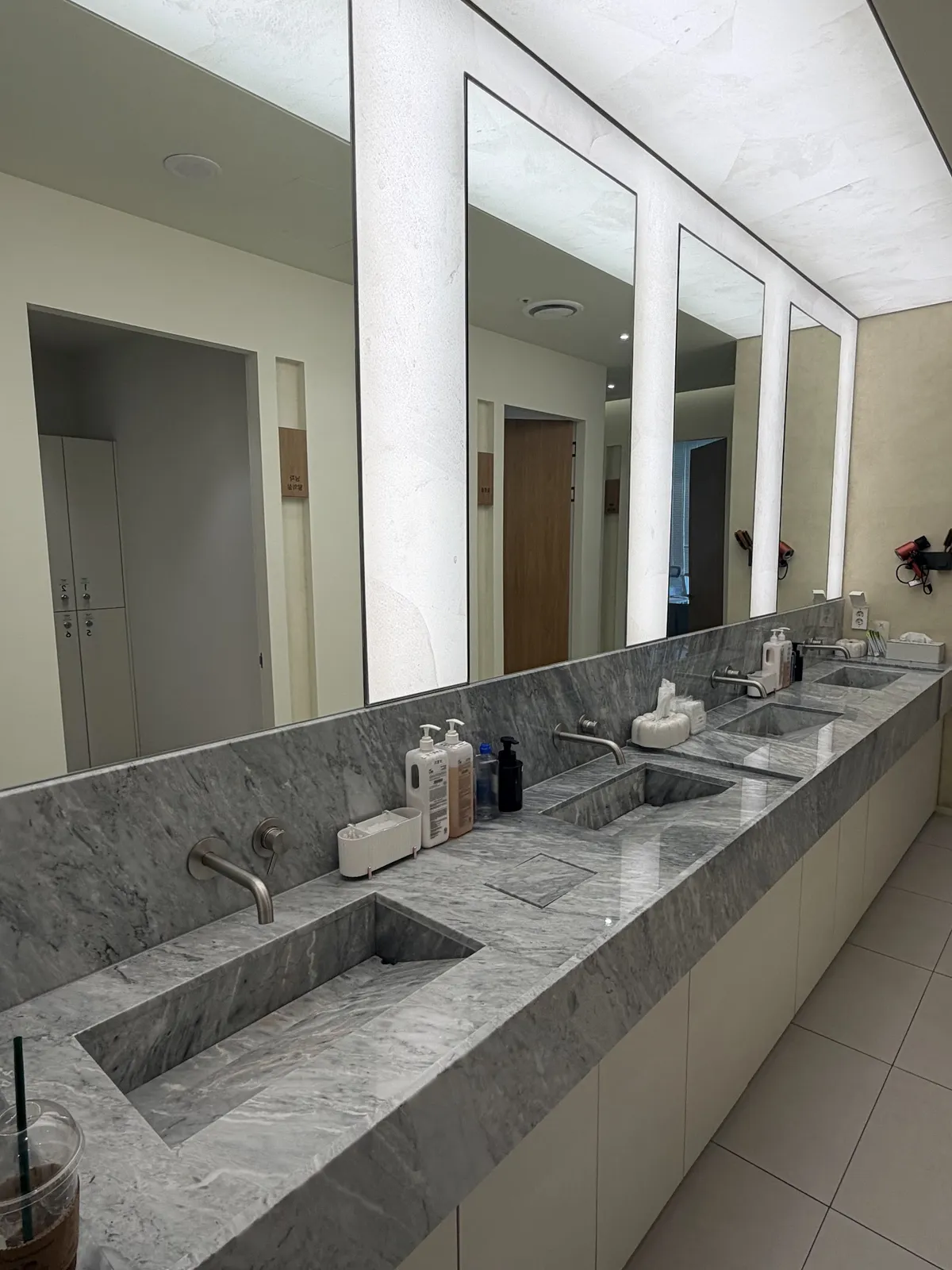 ViolaCell Plastic Surgery Clinic 照片 2